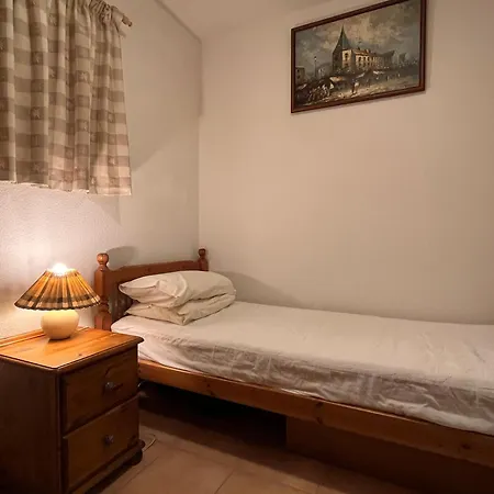 Mountain With Superb Views Appartement Oz